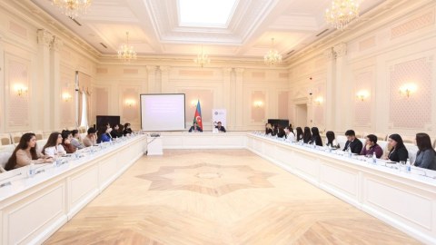 Ali Məhkəmə və MEDİA tələbələr üçün seminar keçirdi - FOTO