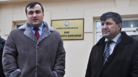 Tanınmış vəkil Əvəz Zeynalının məhkəməsinə məcburi gətiriləcək
