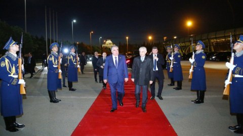 Rəhmonun Azərbaycana səfəri yekunlaşdı