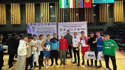 Boksçularımız beynəlxalq turnirdə 4 medal qazanıblar