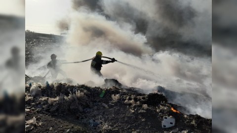 Sumqayıtda məişət tullantıları poliqonunda yanğından VİDEO