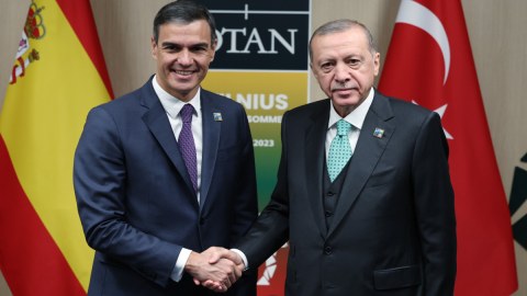 Ərdoğan İspaniya baş naziri ilə Qəzzanı müzakirə etdi 