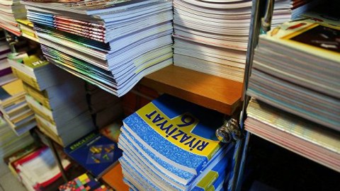 Dərs yükünün məzmununa yenidən baxılmalıdır - Eşqi Bağırov
