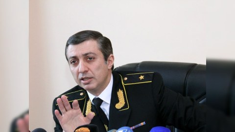 Moskvada saxlanılan erməni general buraxıldı - Ermənistana verilmədi
