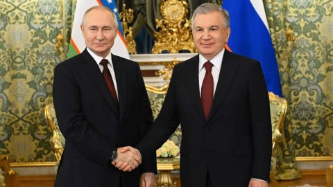 Putin Mirziyoyevlə nələri müzakirə etdi?