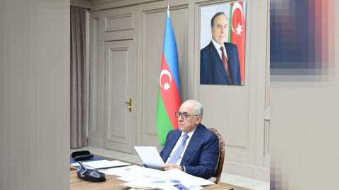 Baş nazir iclas keçirdi - Tapşırıqlar verdi