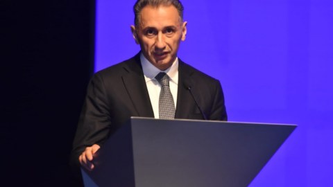 Ölkədə 100 faiz yüksəksürətli internet təchizatını təmin edəcəyik - Nazir