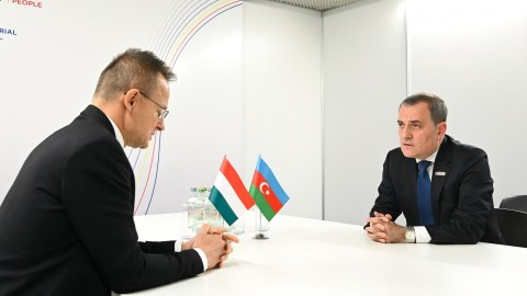 Ceyhun Bayramov macarıstanlı həmkarı ilə görüşdü - FOTO