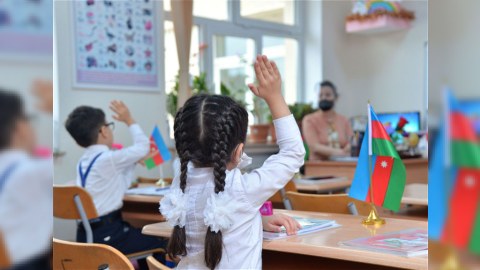 Nazir bəzi məktəblərdə 6 günlük dərs həftəsinin səbəbini açıqladı
