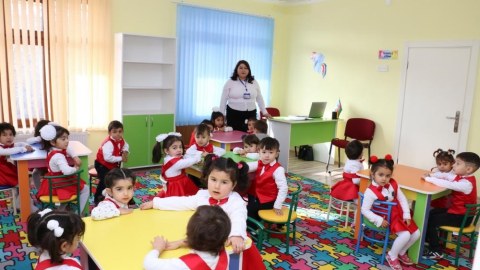 Valideyn hansısa bağçadan narazıdırsa, övladını göndərməyə bilər - Nazir