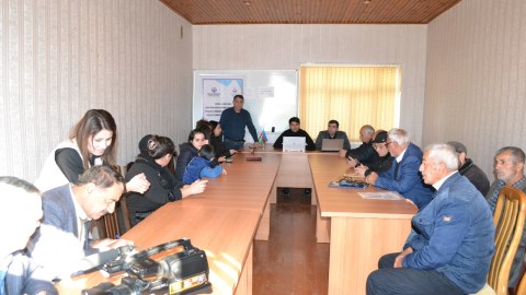 Sosial cəhətdən zəif müdafiə olunmuş vətəndaşlara hüquqi yardım göstərildi