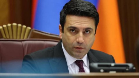 Simonyan Volodinə məktub yazdı: Moskvaya getməyəcək!