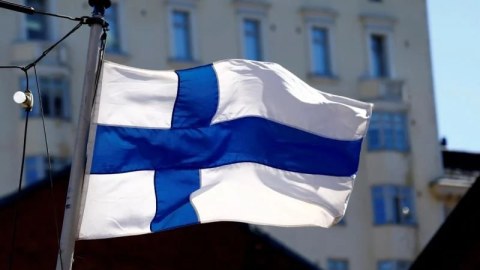 Finlandiya artilleriya sursatları istehsal edəcək - Ukrayna üçün