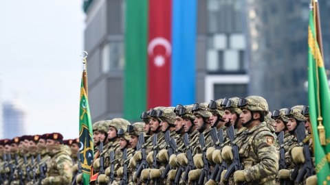 Hərbçilərin pensiyası ilə bağlı qanun qəbul edildi - İlk oxunuş...