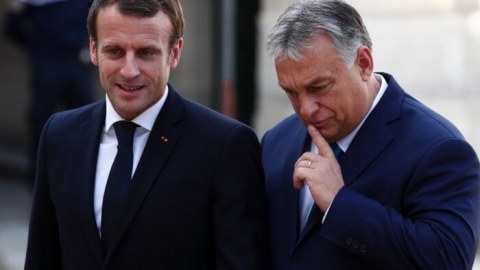 Makron Orbanı Parisə çağırdı - Ukraynanın Aİ üzvlüyü gündəlikdədir