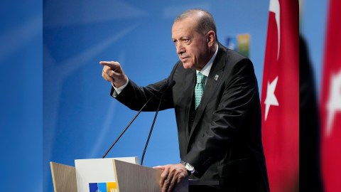 Ərdoğan "bir gecə qəfil gələ bilərik" sözlərinə aydınlıq gətirdi