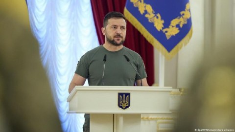 Ukrayna qəhrəmanları və ailə üzvlərinə ev veriləcək
