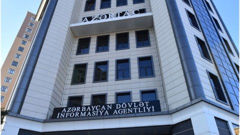 Xarici jurnalistlər AZƏRTAC müxbirinə qarşı davranışdan NARAHATDIRLAR