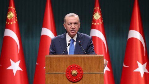 Ərdoğan Yunanıstan Baş nazirini Türkiyəyə səfərə dəvət etdi