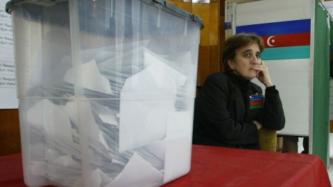 Azərbaycanda indiyədək keçirilən prezident seçkiləri - Tarixi FOTOLARDA