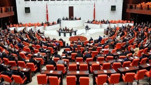 Türkiyədə siyasi partiya abreviaturasını YENİLƏDİ