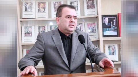 Yunus Oğuz Mədəniyyət Nazirliyinə ETİRAZ ETDİ