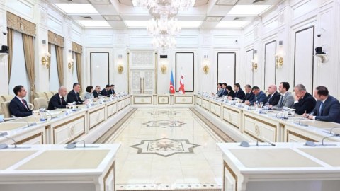 Tezliklə sülh müqaviləsi imzalanacaq - Sahibə Qafarova gürcü həmkarı ilə görüşdü