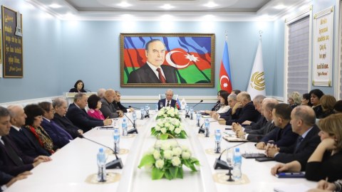 Gəncə Dövlət Universitetində Heydər Əliyevin xatirəsi anılıb - FOTO