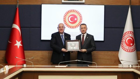 Deputatlar Türkiyəyə gediblər - FOTO