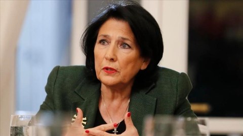 Avropa imtina etsə, gürcülər məğlub, Rusiya qalib olacaq - Zurabişvili