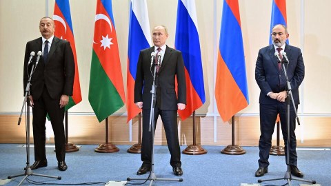 Sankt-Peterburqda Putin-Əliyev-Paşinyan görüşü ola bilər? - AÇIQLAMA
