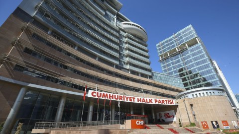 CHP-də Azərbaycana yanlış siyasətə görə parçalanma: Yeni rəhbərlik Bakıdan kömək istəyir