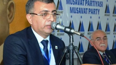 Yadigar Sadıqlı Müsavatdan istefa verdi