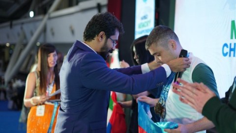 Orxan İbadov dünya yaddaş çempionu olub - FOTOLAR