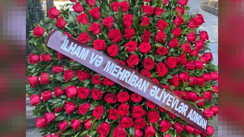 Prezident və xanımı Ramiz Məlikin dəfn mərasiminə əklil göndərdi