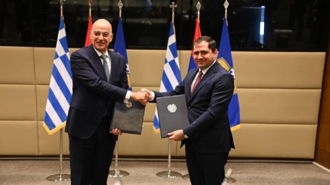 Ermənistan Yunanıstanla hərbi saziş imzaladı