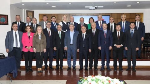 Ankara Universitetində Qərbi Azərbaycana Qayıdış Konsepsiyası müzakirə olundu