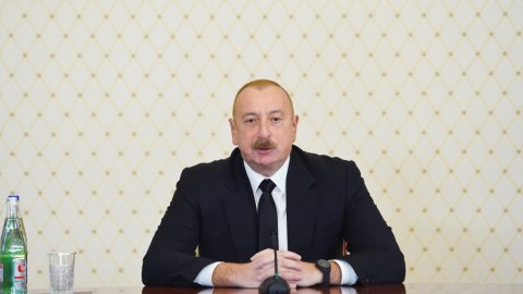 Fransa siyasətçiləri ermənilərdən daha çox erməni olmağa çalışırlar