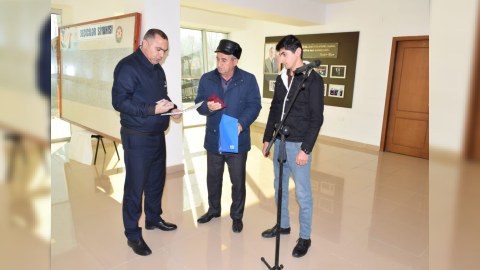 “Açıq mikrofon”da 7 müraciət...- FOTOLAR