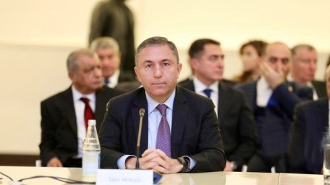 İlham Əliyevin namizədliyinin irəli sürülməsi Azərbaycan xalqının tələbidir!