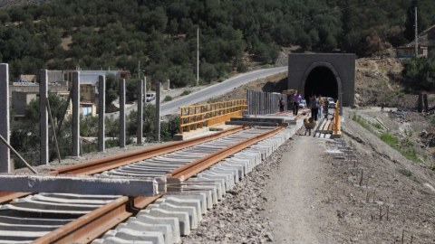 Rəşt-Astara dəmir yolunun tikintisi bu tarixdə başlayacaq
