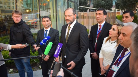 Razi Nurullayev də namizəd olmaq istəyir