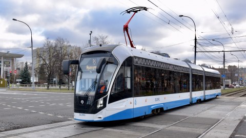 Tramvay xətlərinin çəkilməsi müzakirə olunmur - Nazir müavini