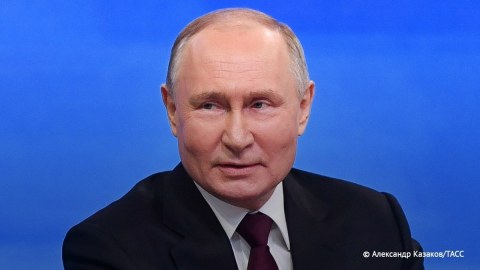Putin MSK-ya yollandı - Sənədlərini verir