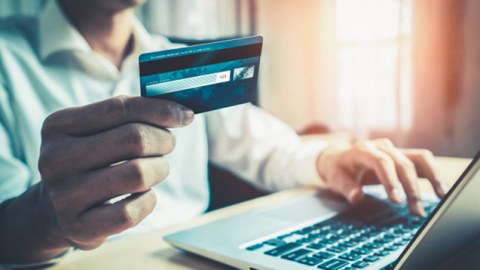 Bank kartları ilə bağlı daha bir XƏBƏRDARLIQ