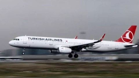 Türkiyə Hava Yolları əlverişsiz hava şəraitinə görə 16 uçuşu ləğv etdi