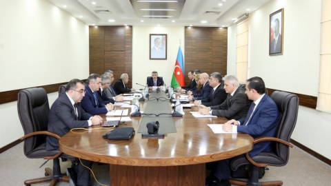 İnam Kərimov hakimləri təqaüdə yolladı - FOTO