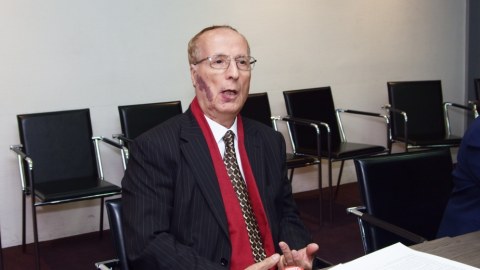 Maşallah Rəzmi təltif edildi