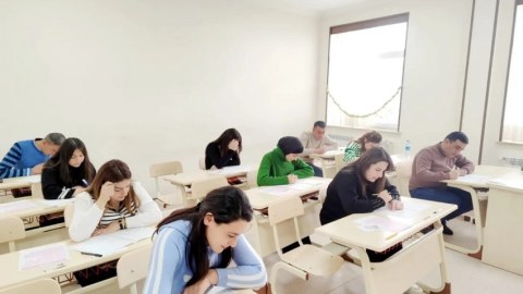 Naxçıvanda imtahan keçirilir