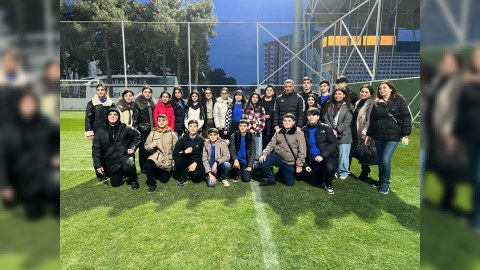 “Qardaşlaşmış Qarabağ Məktəbləri” qış düşərgəsinin iştirakçıları "Qarabağ"ın bazasında